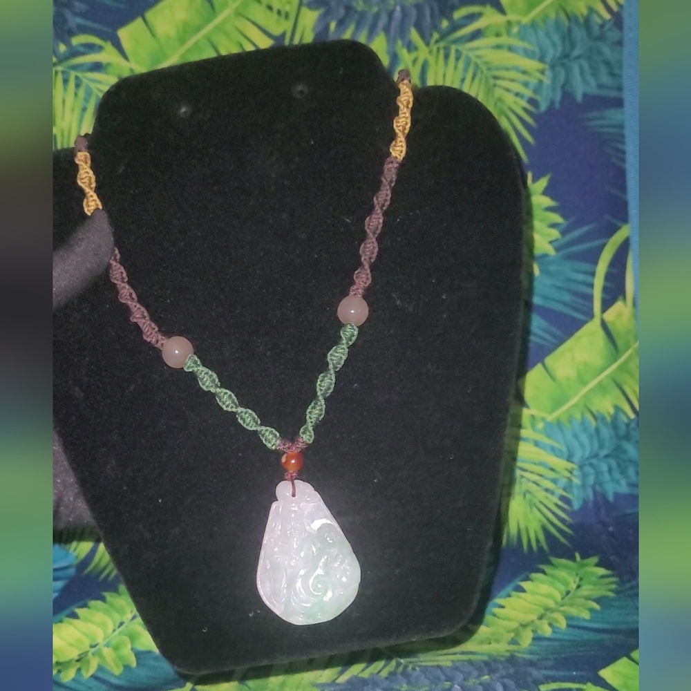LUX VTG Genuine JADE  Icy Light Apple Green Jade WITH CRAVED REVERSABLE DESIGN